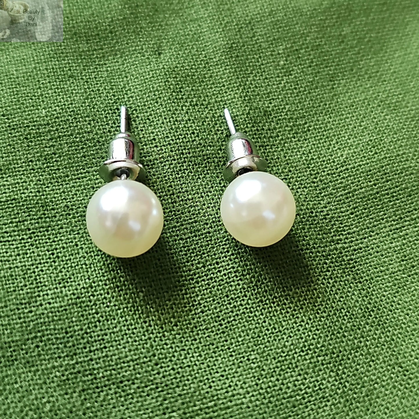 Pearl Earrings - Beauty by Dani
