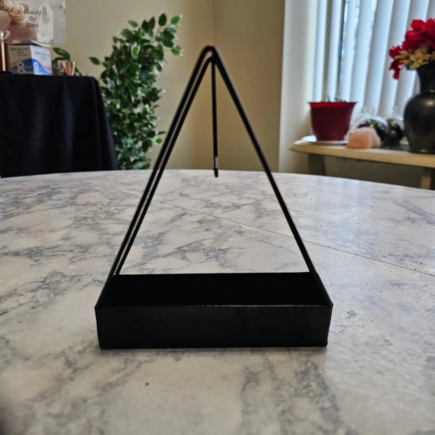 Coil incense Holder - Beauty by Dani