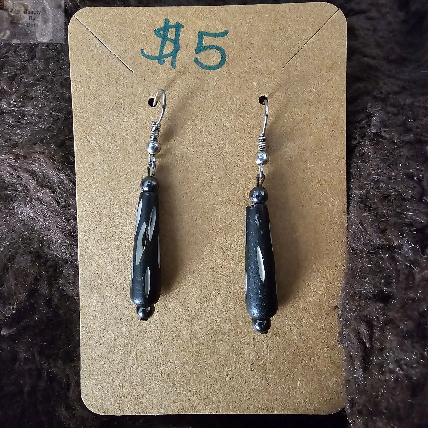 Wood Earrings - Beauty by Dani