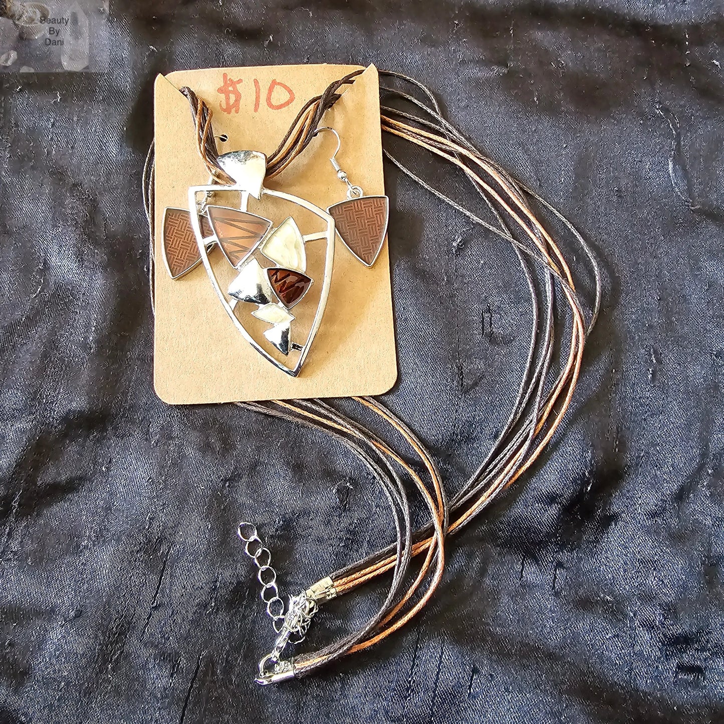 Necklace set - Beauty by Dani