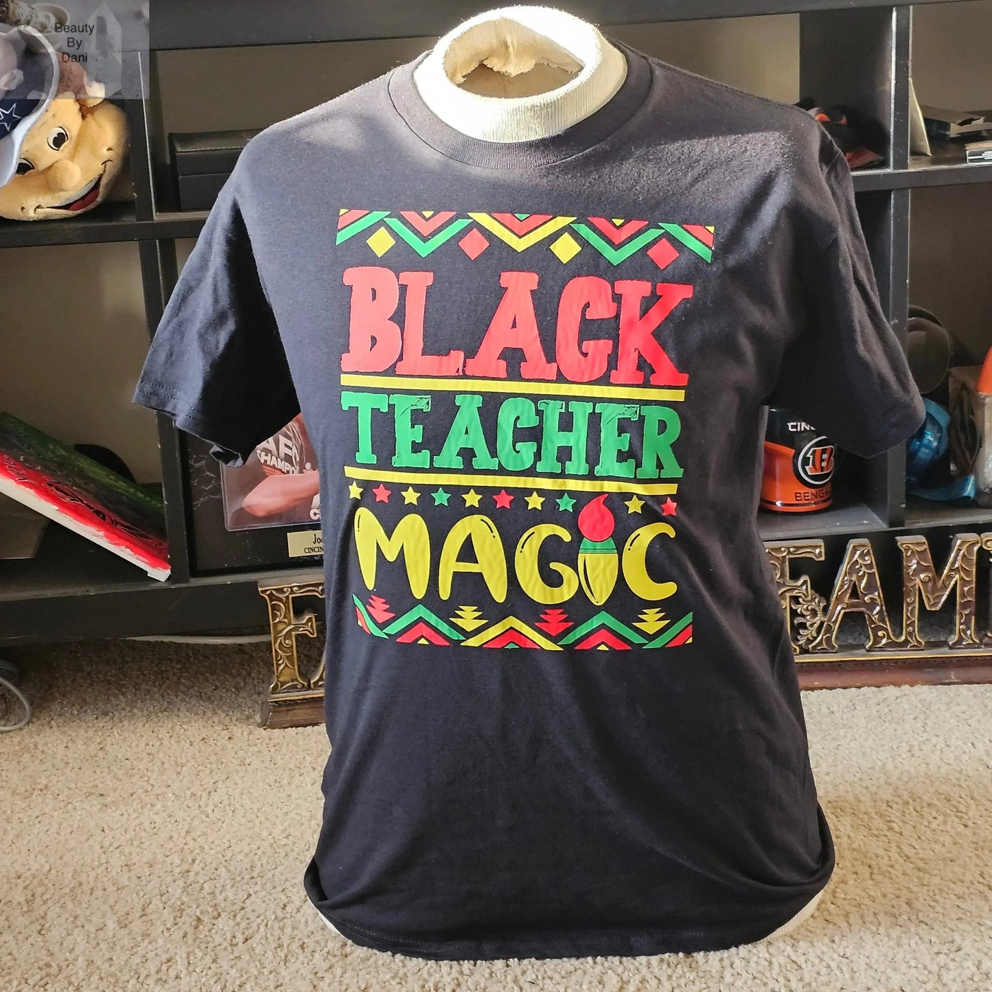 Black teacher magic tshirt - Beauty by Dani