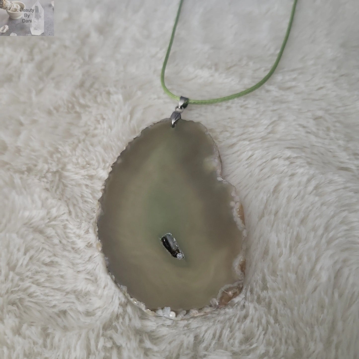 Agate Necklace - Beauty by Dani