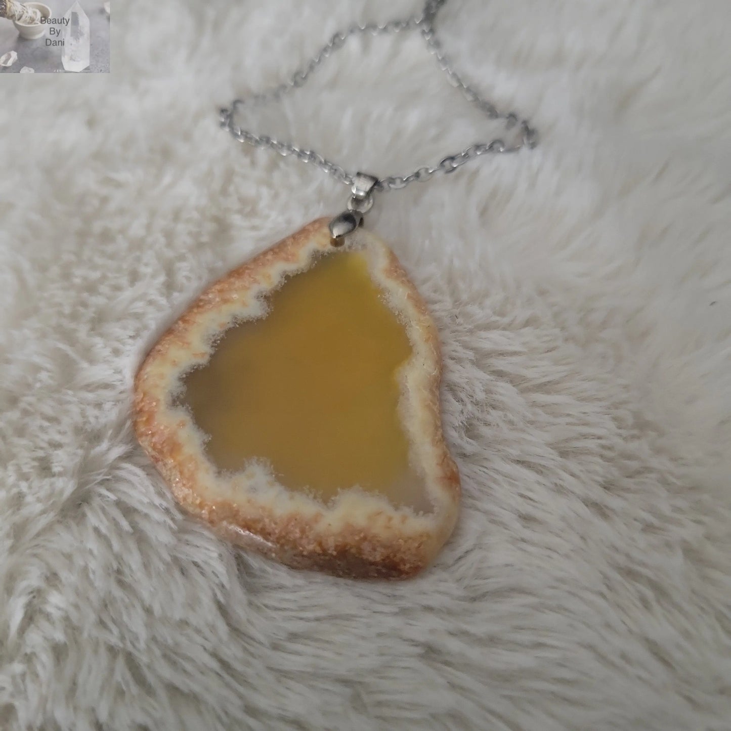 Agate Necklace - Beauty by Dani