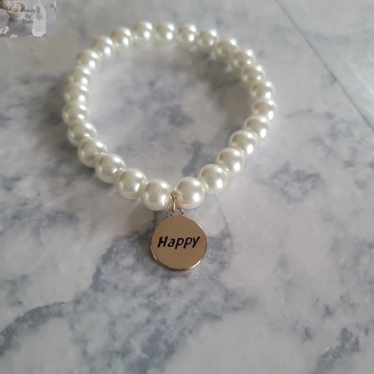 Pearl Bracelet - Beauty by Dani