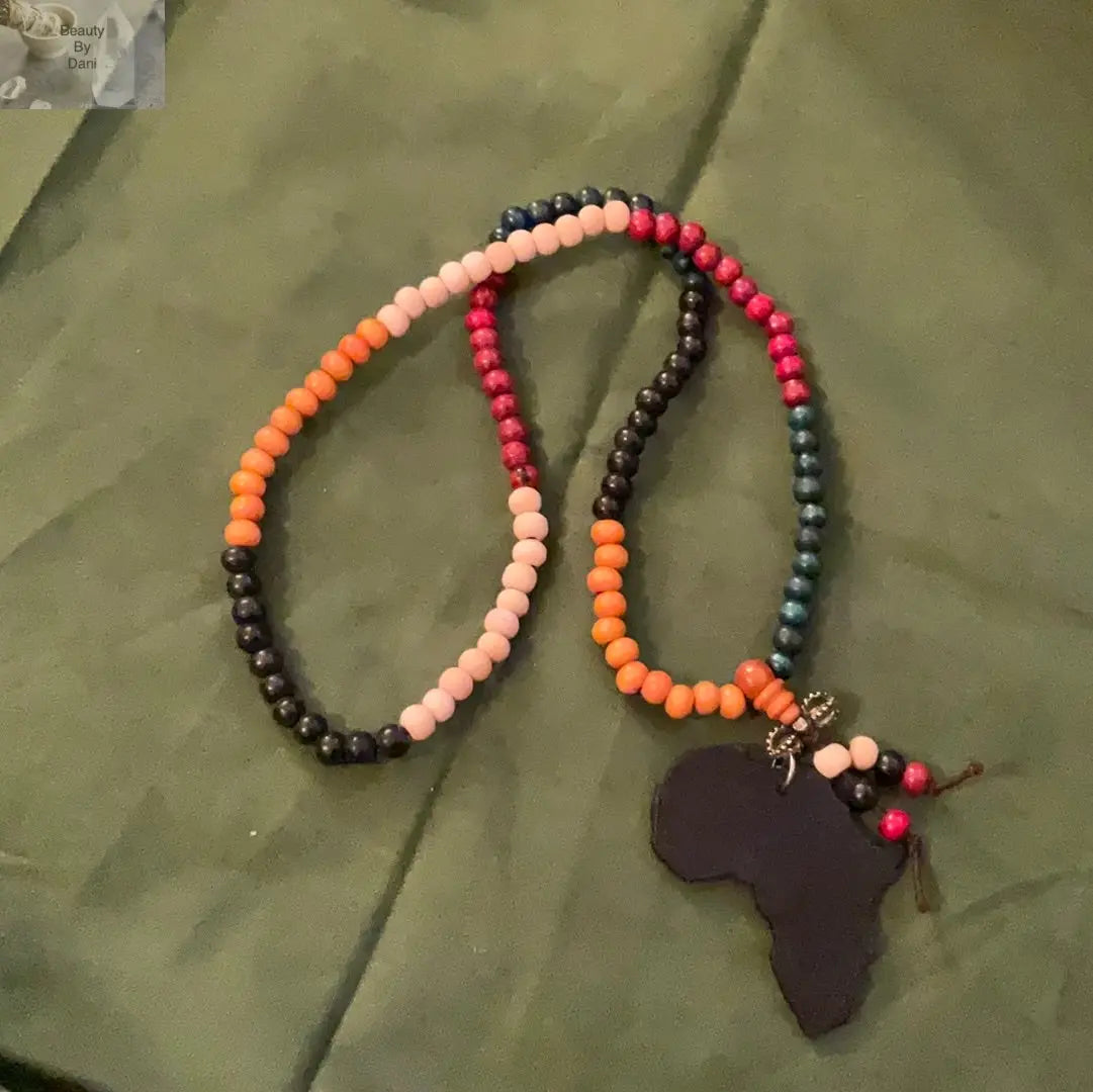 Wood Africa Necklace - Beauty by Dani