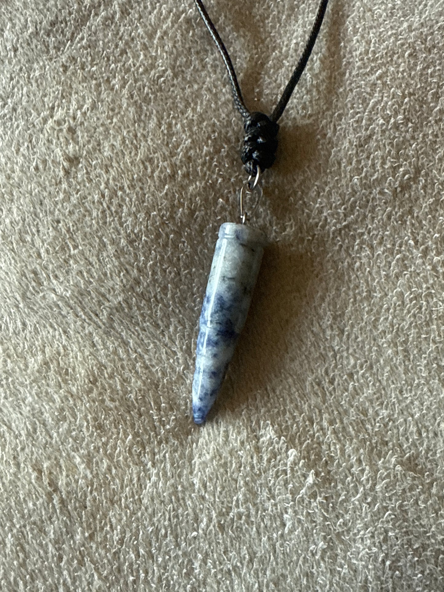 Ridged Gem Point Necklace