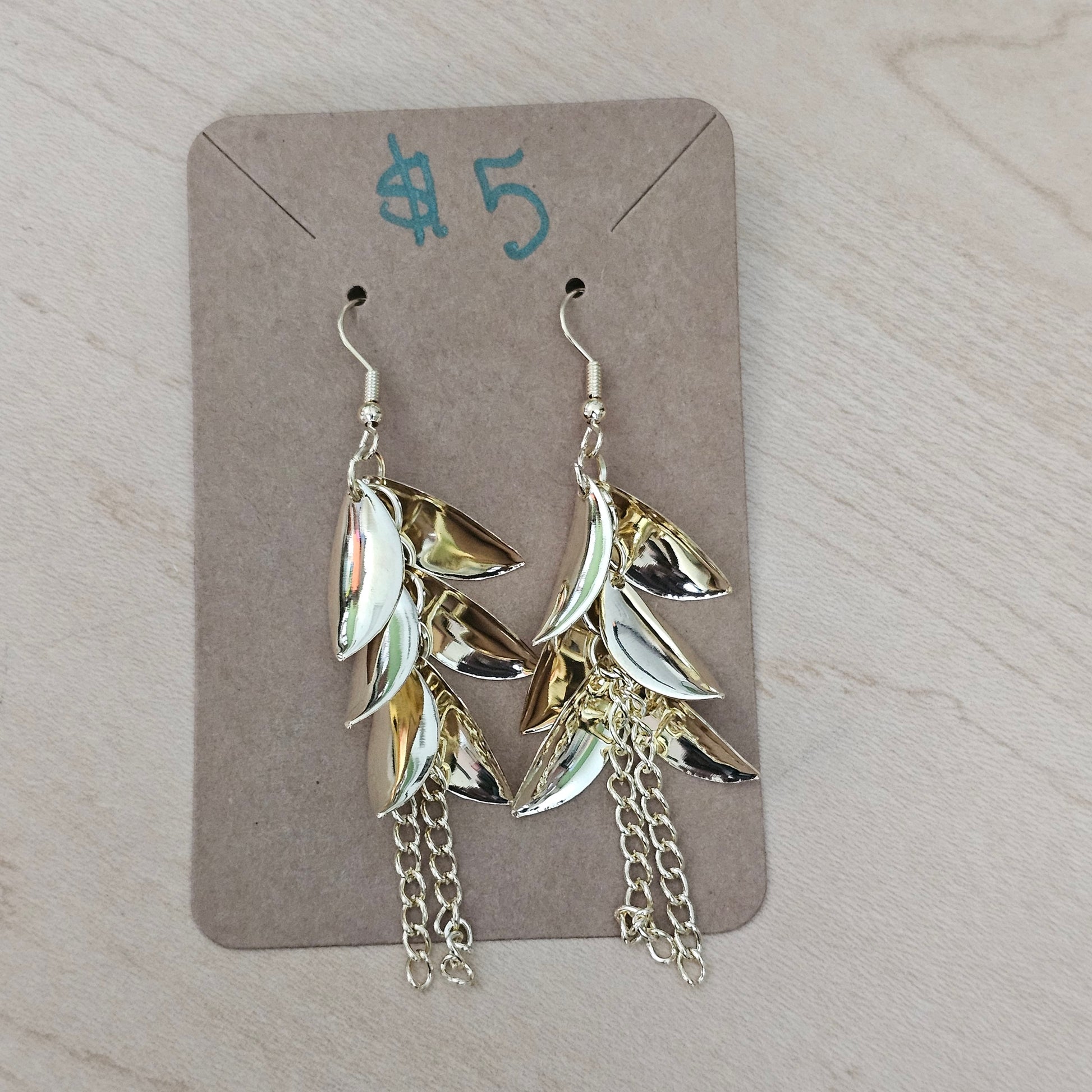 Stainless steel  Leaf earrings - Beauty by Dani