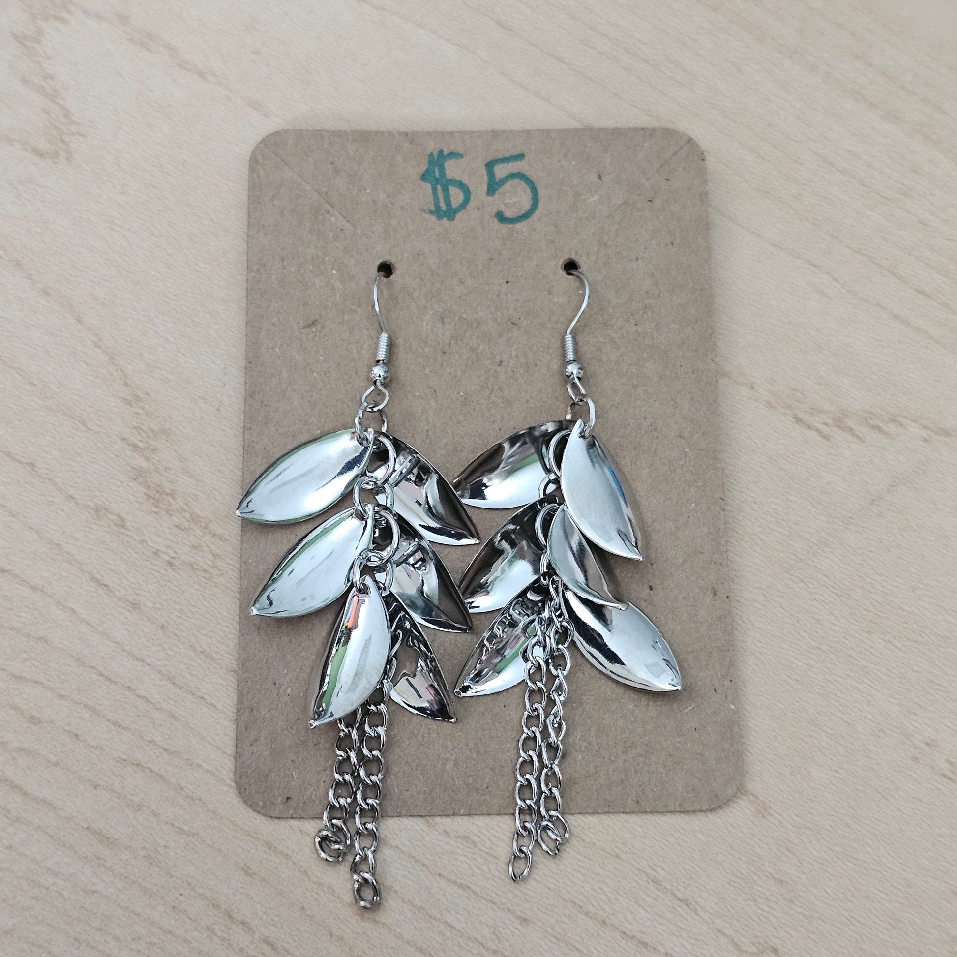 Stainless steel  Leaf earrings - Beauty by Dani