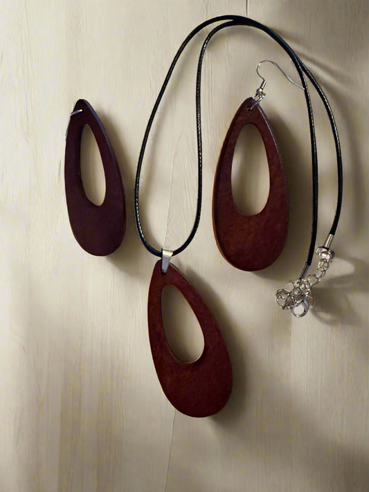 Wood Earrings and Necklace Set