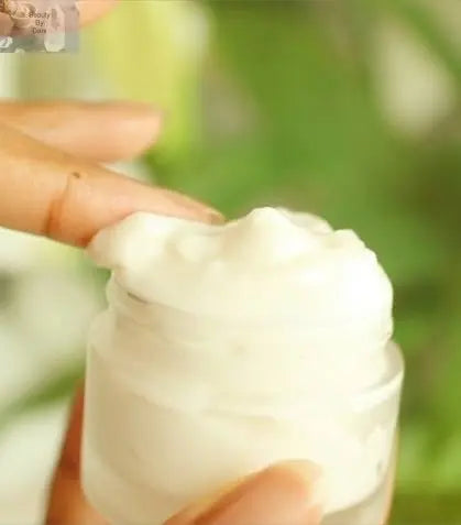 Unscented Moisturizing Face Cream with Shea Butter, Jojoba Oil, Aloe Oil, and Vitamin E