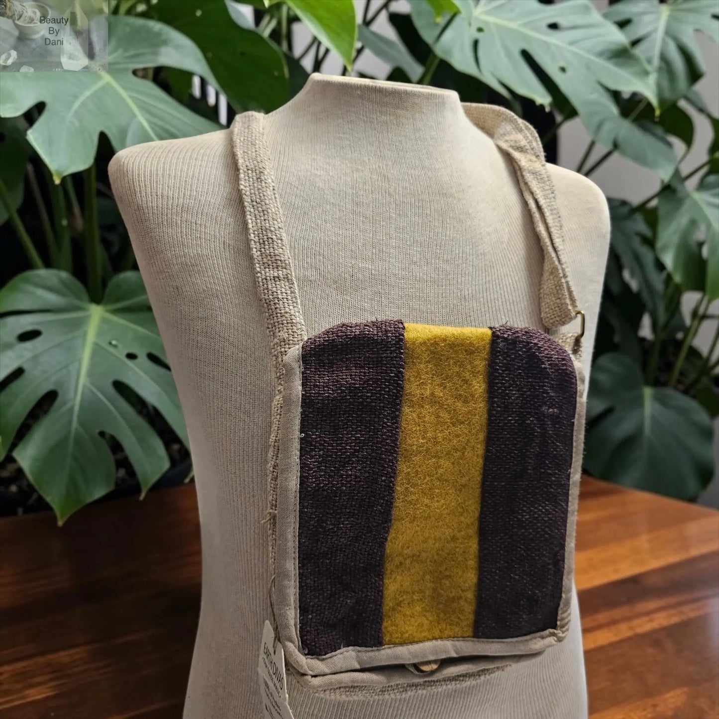 Eco-Friendly Cloth and Hemp Crossbody Handbag
