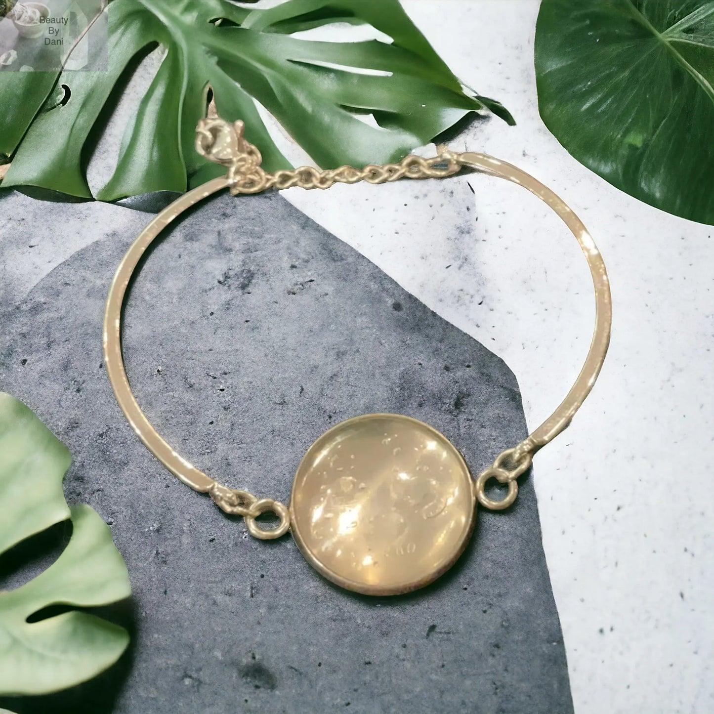 Quartz Bracelet - Beauty by Dani