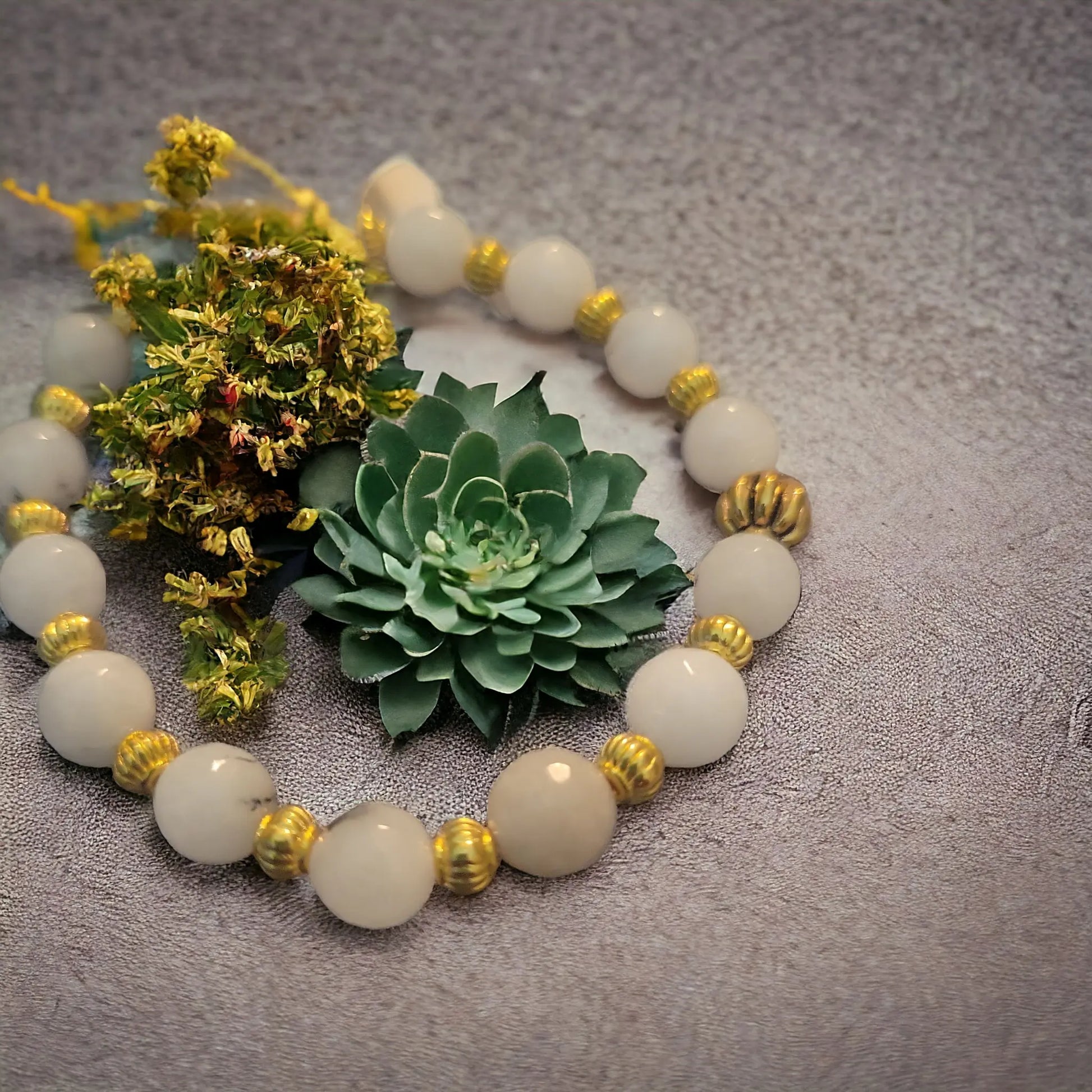 Quartz Bracelet - Beauty by Dani