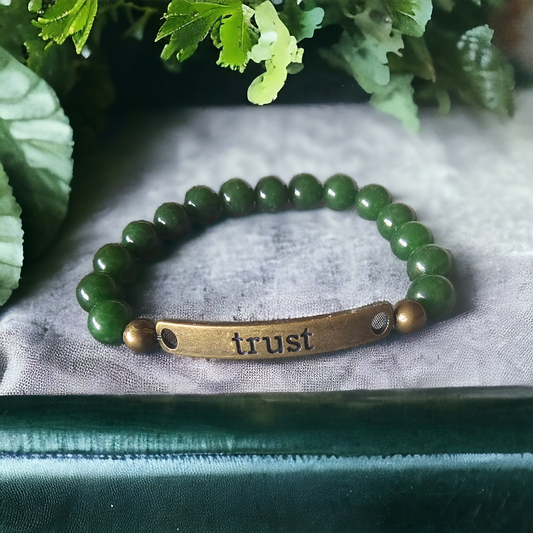 Jade bracelet with trust spacer