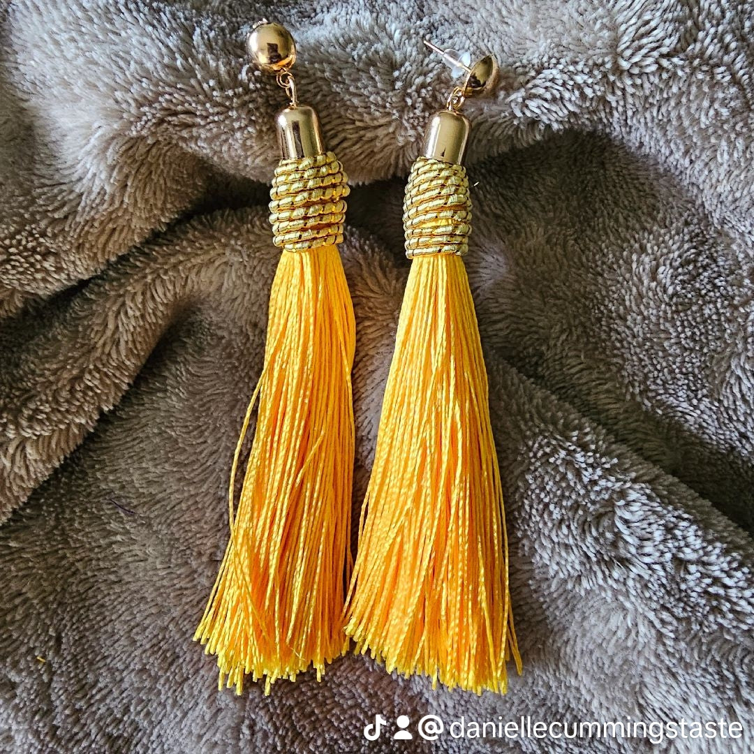 Tassel earrings - Beauty by Dani