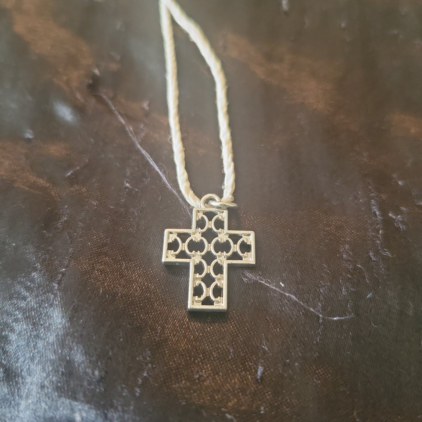 Cross Necklace (0828) - Beauty by Dani