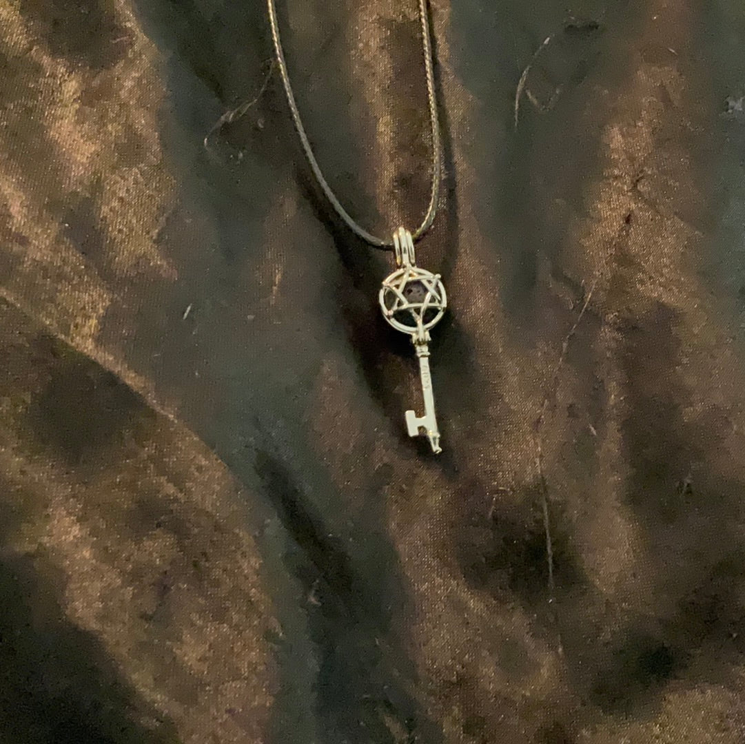 Diffuser Lava Key Necklace
